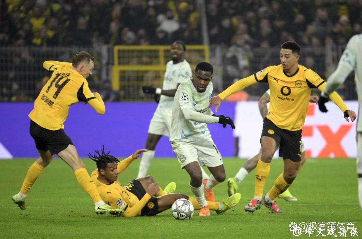 欧冠-迪马尔科任意球破门 国际米兰2-0多特蒙德 欧冠-迪马尔科任意球破门 国际米兰2-0多特蒙德